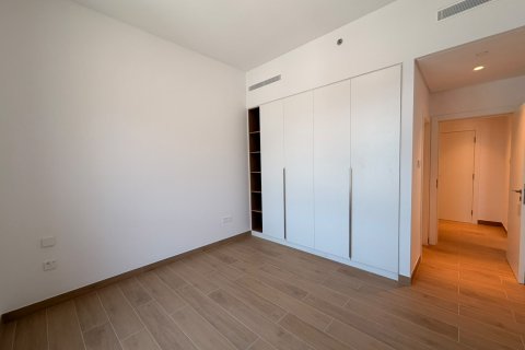 2 bedrooms Apartment in Dubai, UAE No. 183229 16