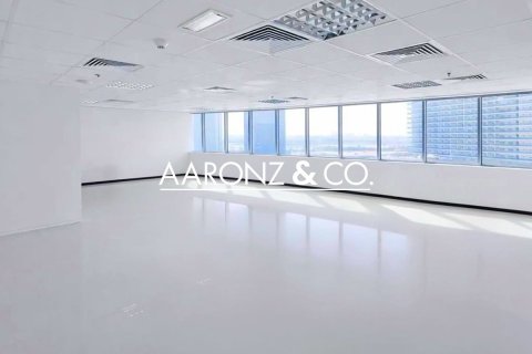 87m² Office in Business Bay, UAE No. 143197 5