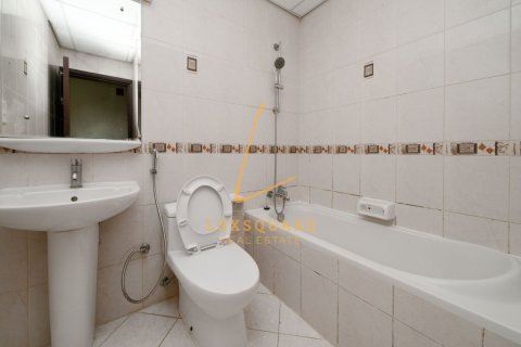 2 bedrooms Apartment in Jumeirah Lake Towers, UAE No. 166375 22