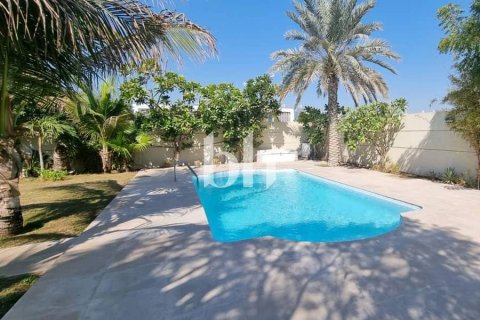 Villa de 4 chambres  No. 115775 8