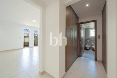 Villa de 4 chambres  No. 115775 14