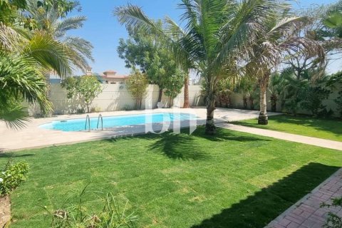 Villa de 4 chambres  No. 115775 11