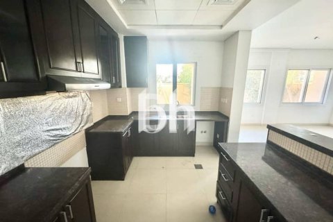 Townhouse de 3 dormitorios  No. 115772 8