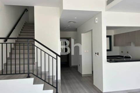 Townhouse de 3 dormitorios  No. 115777 3