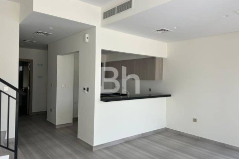 Townhouse de 3 dormitorios  No. 115777 2