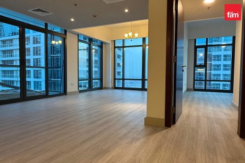 2 bedrooms Apartment in Dubai, UAE No. 169125 3