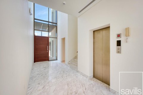 Вилла с 5 спальнями в District One, ОАЭ №136637 9