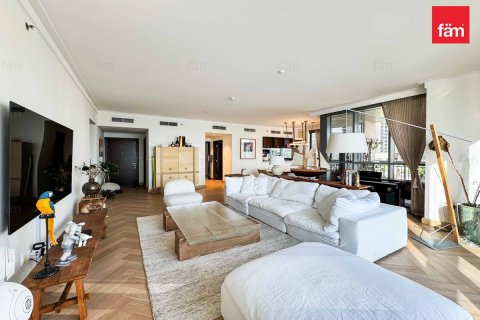 Apartment de 3 dormitorios en Dubai, UAE No. 80260 7