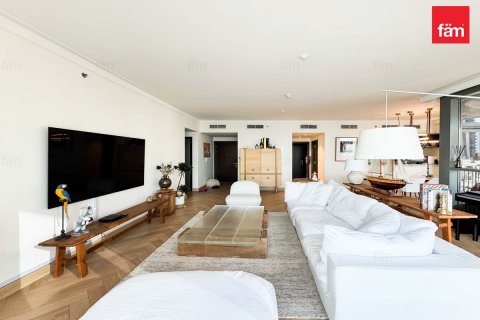 Apartment de 3 dormitorios en Dubai, UAE No. 80260 8