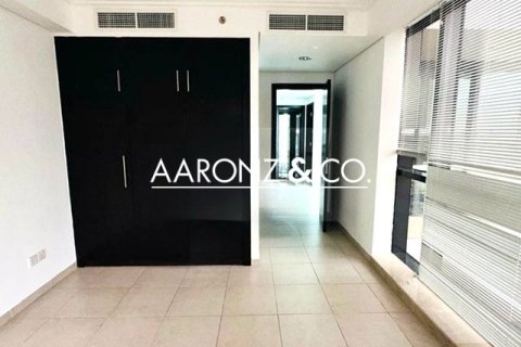 Квартира с 2 спальнями в Джумейра Лейк Тауэрс, ОАЭ №132715 6