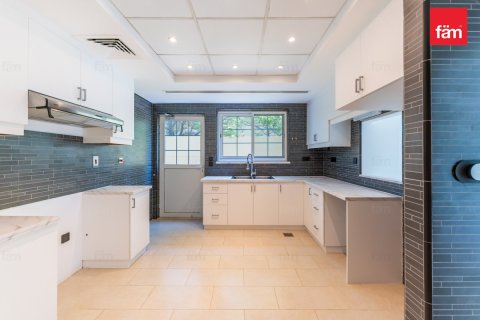 4 bedrooms Villa in Jumeirah Park, UAE No. 166236 24