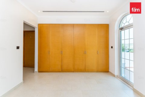 4 bedrooms Villa in Jumeirah Park, UAE No. 166236 4