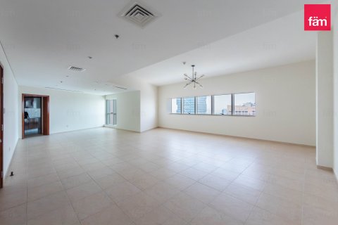 3 bedrooms Apartment in Dubai Media City, UAE No. 166240 16