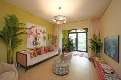 Apartment de 3 dormitorios en  Saadiyat Island, UAE No. 132669 3