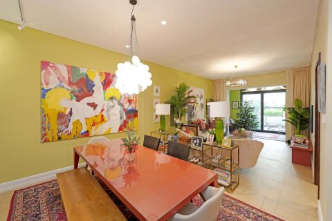 Apartment de 3 dormitorios en  Saadiyat Island, UAE No. 132669 4