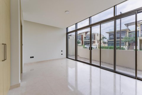 4 bedrooms Villa in Golf Place, UAE No. 88150 17