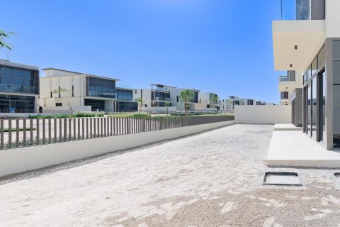 5 غرفة نوم  فيلا في Golf Place, الإمارات العربية المتحدة رقم 88149 11