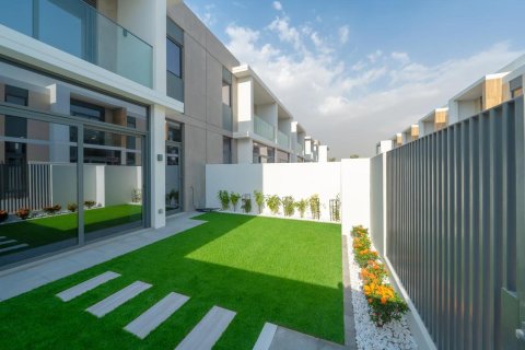 3 غرف نوم تاون هاوس في Ruba, الإمارات العربية المتحدة رقم 88153 11