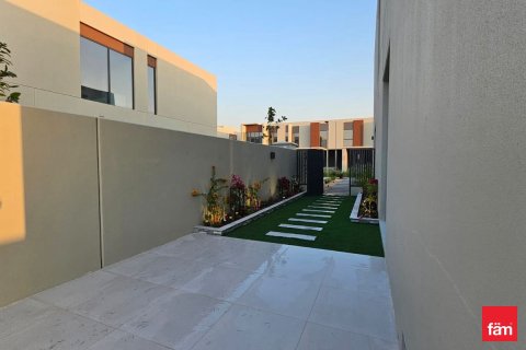 3 bedrooms Townhouse  No. 132168 11