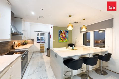 4 غرف نوم تاون هاوس  رقم 126157 8