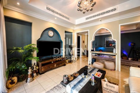 Appartement de Studio à Dubai Residence Complex, UAE No. 200543 8