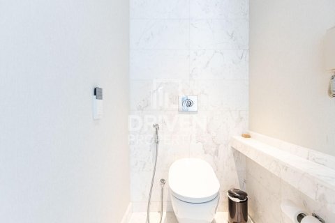 Appartement de Studio à DAMAC Towers by Paramount, UAE No. 200544 12
