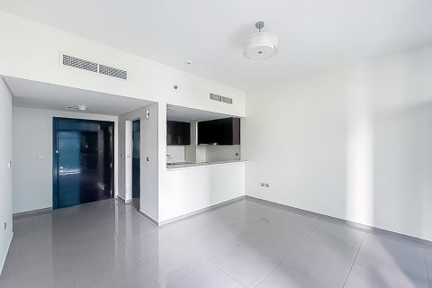 3 bedrooms Apartment in Merano Tower, UAE No. 200063 19