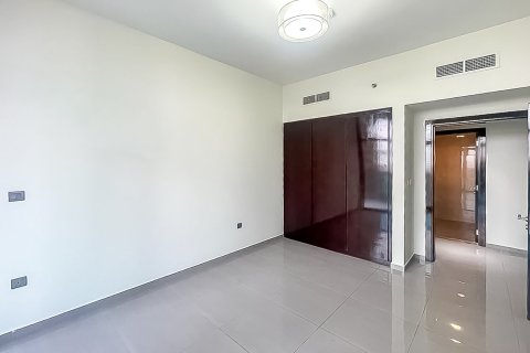 3 bedrooms Apartment in Merano Tower, UAE No. 200063 15
