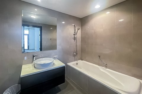 3 bedrooms Apartment in Merano Tower, UAE No. 200063 16