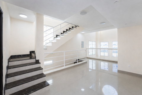 5 bedrooms Townhouse in Dubai, UAE No. 137345 10