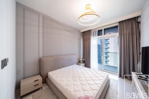 Appartement de 3 chambres à EMAAR Beachfront, UAE No. 201083 7