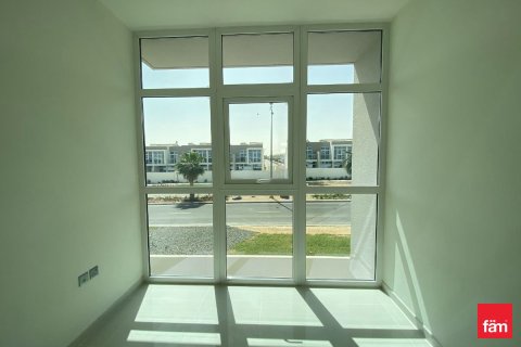 Villa de 3 dormitorios en Dubai, UAE No. 143456 3