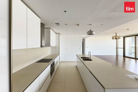 Квартира с 3 спальнями  №115938 7