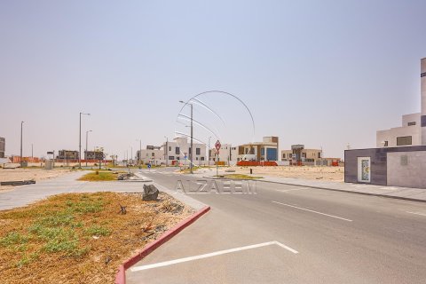 Villa de 4 dormitorios en Al Shamkha, UAE No. 90966 9