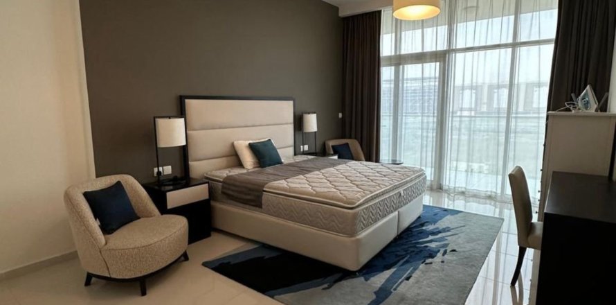 Квартира с 3 спальнями в Дубай, ОАЭ №131455