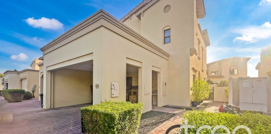 Villa de 4 chambres à Mira, UAE No. 174034