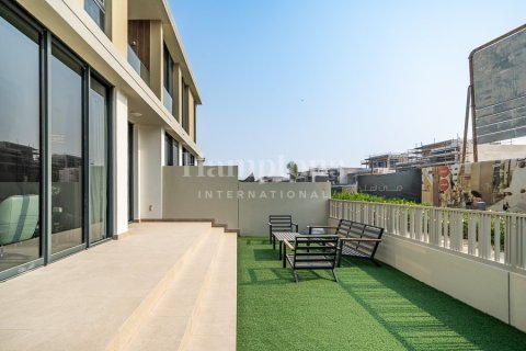 Villa de 4 dormitorios No. 118840 8