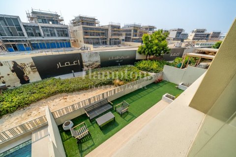 Villa de 4 dormitorios No. 118840 12