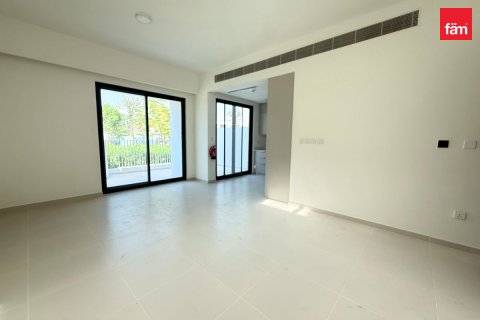 3 bedrooms Townhouse in Dubai, UAE No. 184435 3