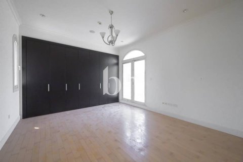 Вилла с 6 спальнями  №114253 18