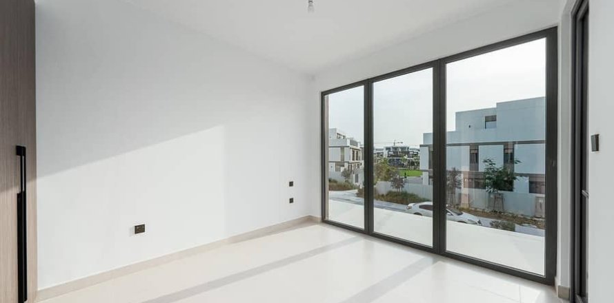 Townhouse de 4 dormitorios  No. 114252