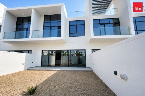 Townhouse de 4 dormitorios en Dubai, UAE No. 203175