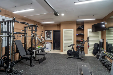 5 bedrooms Villa in Dubai, UAE No. 146776 27