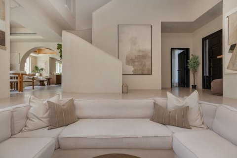 5 bedrooms Villa in Dubai, UAE No. 146776 28