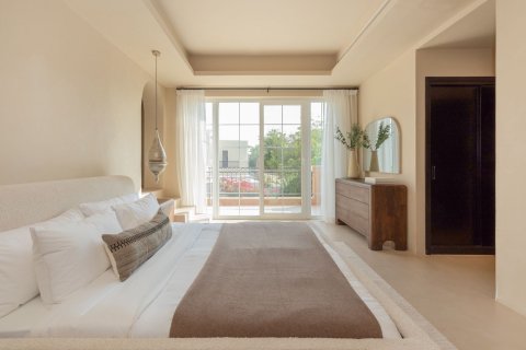 5 bedrooms Villa in Dubai, UAE No. 146776 11