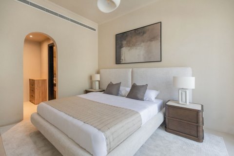 5 bedrooms Villa in Dubai, UAE No. 146776 10