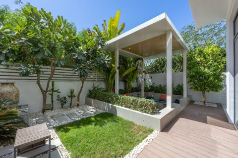 Вилла с 4 спальнями в Дубай, ОАЭ №146773 26