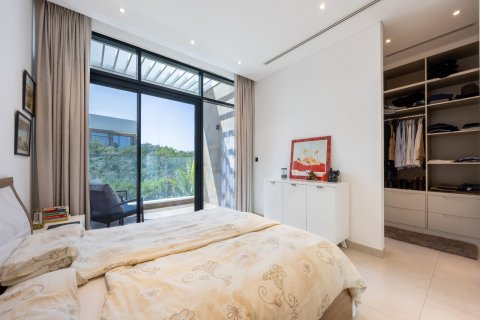 Вилла с 4 спальнями в Дубай, ОАЭ №146773 10