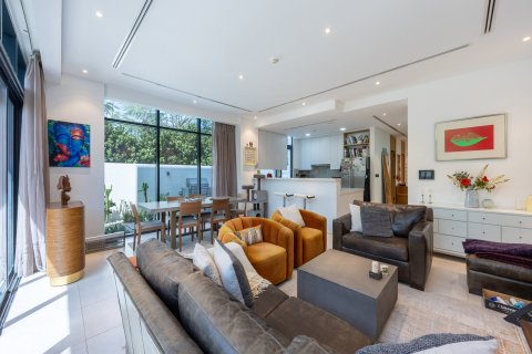 Вилла с 4 спальнями в Дубай, ОАЭ №146773 6