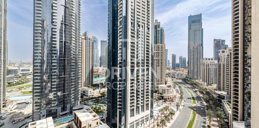 2 bedrooms Apartment in BLVD Heights, UAE No. 192455